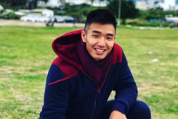 鸡笼警告什么意思是什么梗 想睡朱一龙为啥这样说