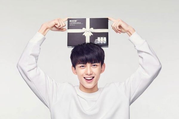 ��˴�������ڶԱ���Ƭ ���̫�����Ըϳ�ֻʣ��������