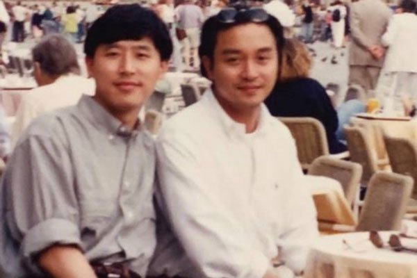 �Ź��ٺ��ƺ׵�˭���е�˭��Ů�� �����ĸ��鲻���Ա�����