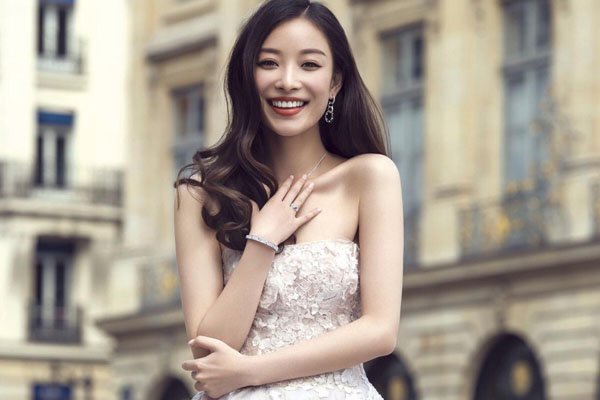 南广野鸡倪妮天涯 未出道就有多个男朋友假清纯