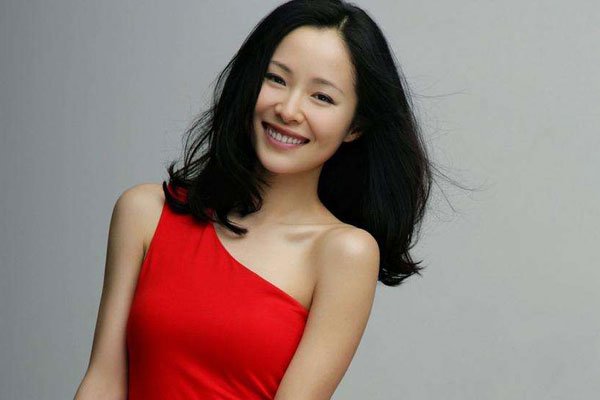 江一燕人设塌了 完全糊了为什么叫公关部