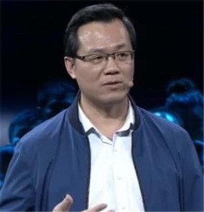 卓伟暗示何炅性取向 喜欢他主持的快乐大本营