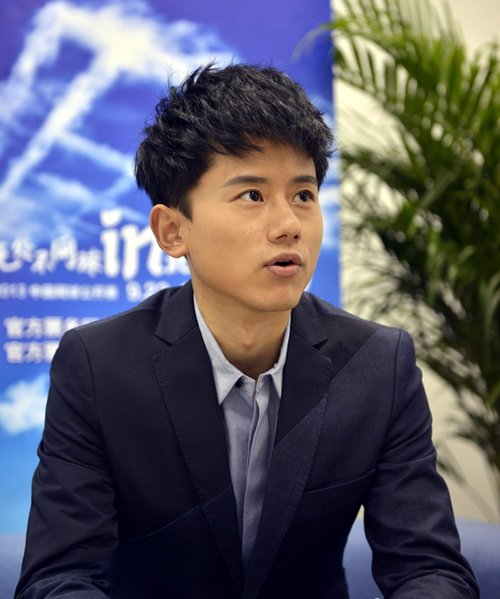 张杰谢娜结婚的原因 谢娜张杰结婚证照片