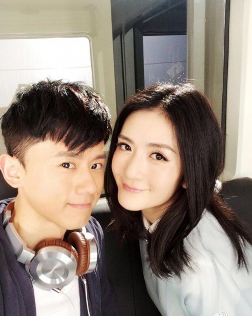 张杰谢娜结婚的原因 谢娜张杰结婚证照片