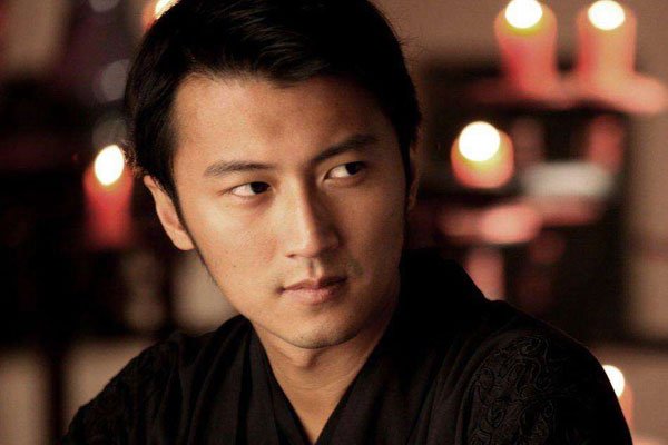 谢霆锋患皮肤癌曝真情是真的吗 王菲冷漠怎么还不分手