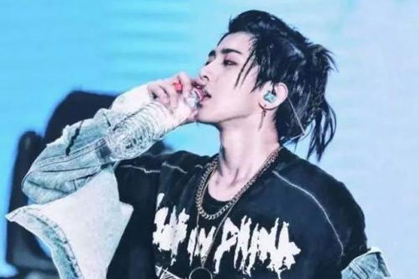 �������İְ�������ʲô�� ��������ʵ���ܸܵ�