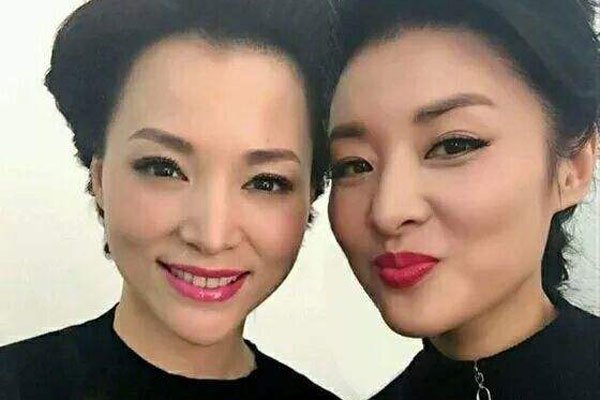 ���κͶ���˭������������� �����ϲ������Ķ�һ��