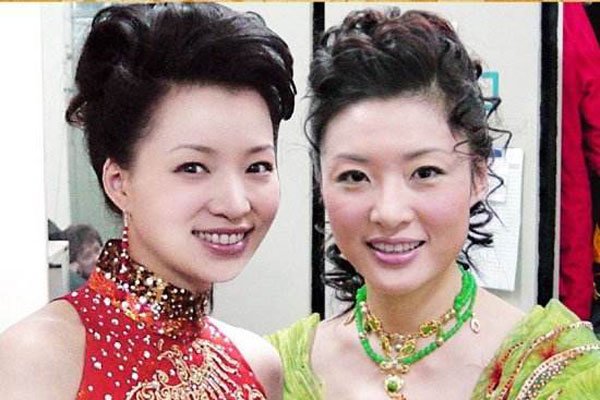 ���κͶ���˭������������� �����ϲ������Ķ�һ��