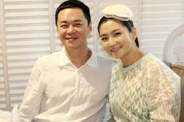 任家萱烧伤前后对比照 大面积留疤恐怖到丈夫都嫌弃