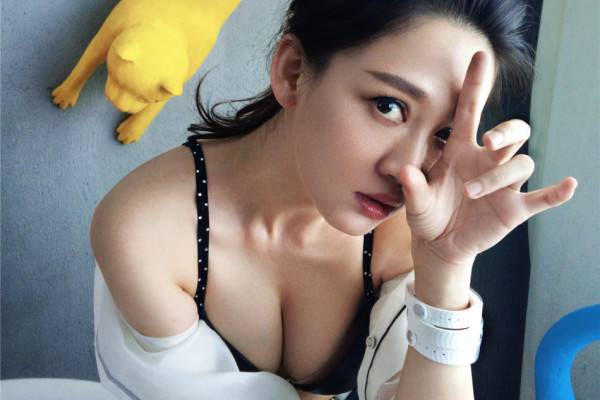 ���Ƕ����¹�� ������ɫ���º����Ѵ�߶�������