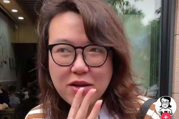 ������θ������ʦ���еĻ���Ů�� ��������������������