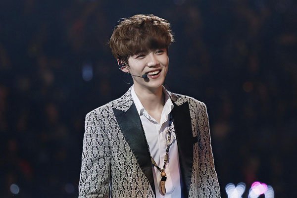 ���ʶ�¹������Ц ����Ц�ݺ��и�Ⱦ����ȴ���ʺ�������