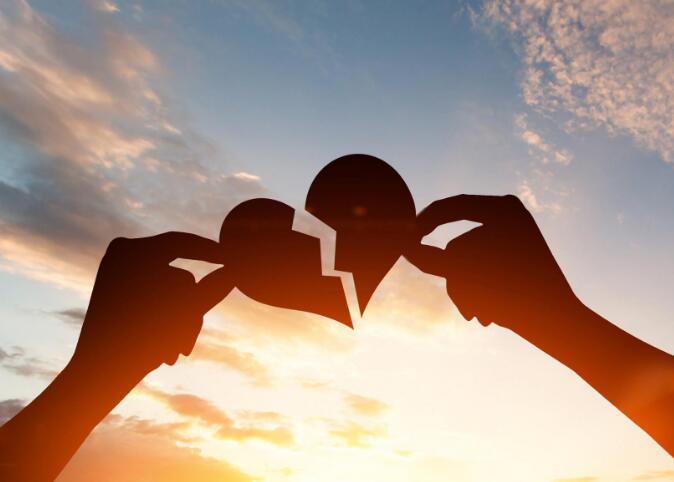 ʮ�����ŷ�Ծ��������ʵȫͼ�ع� ��ĸ�߷�����Ƶ���������Ǽ�