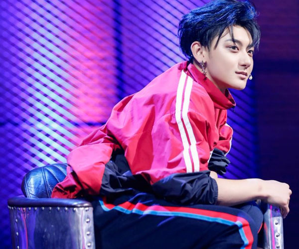 黄子韬表示不会再发微博 这里没有真实都是营销和虚假