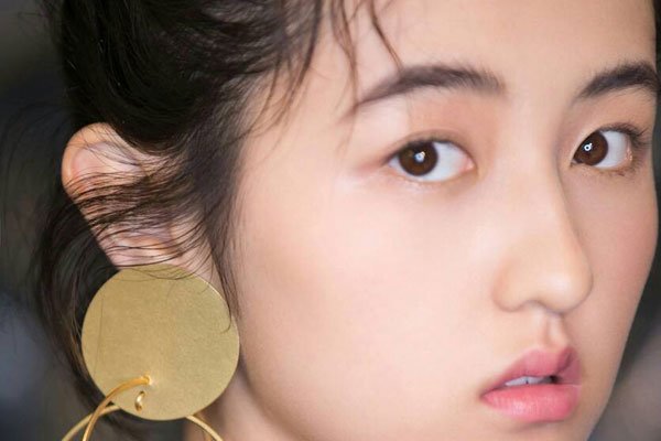 ���ӷ�ļҳ���˭ ��ĸ��˭����ʲô��