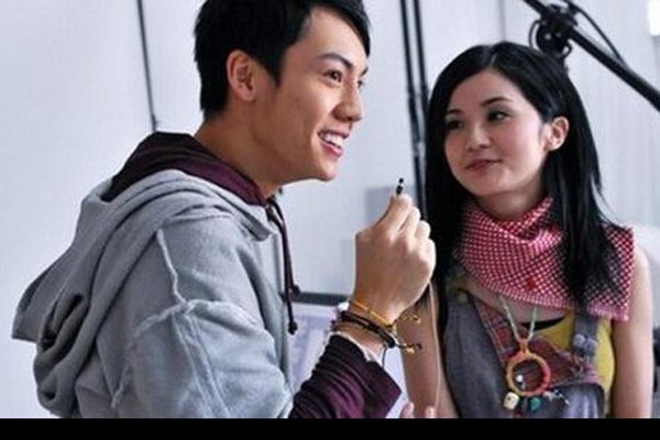 陈伟霆和阿sa为什么分手 火了之后两个人就分手太渣了