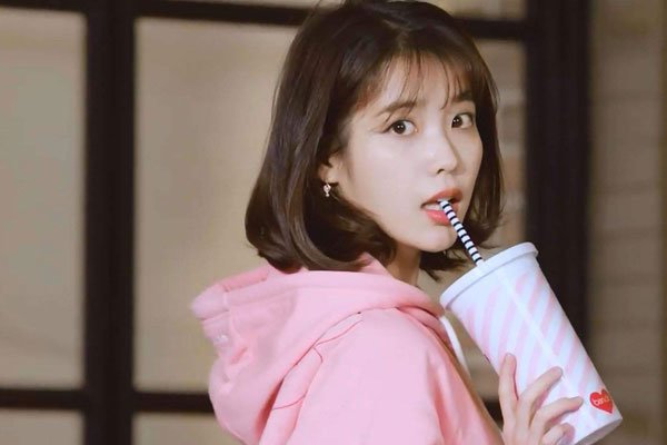 ������Ϊʲô����iu ����������Щ�ô�����������