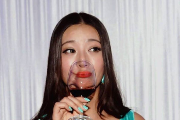 李王丹妮激情戏 用力挤乳快把屏幕撑爆炸了