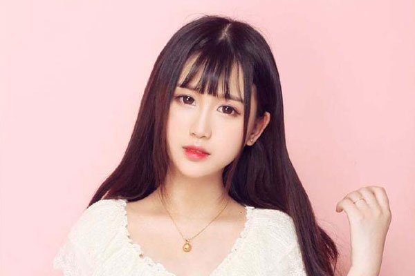 王乐乐杨清柠个人资料 是王乐乐逼得杨清柠走投无路的吗