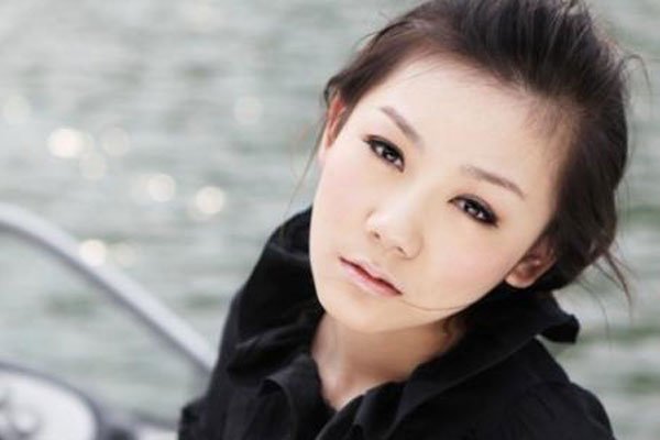 ��ģ������ȫ������ͼƬȫ�׸�����Ƭ ������������ܿ�Ϲ���˭