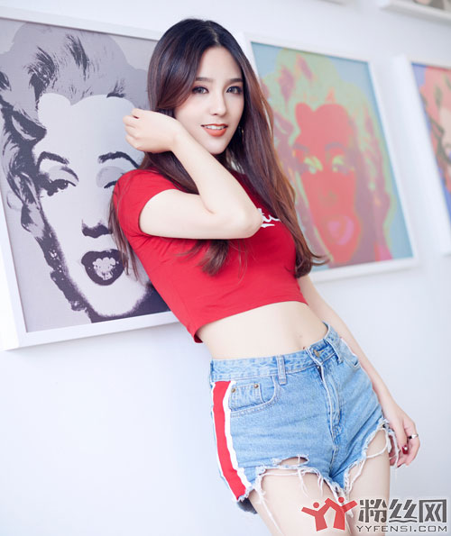 ritaС��ɣ��˵��߶ȴ�˿����Ƶ�¼� С��ɣ��ǱͼƬ�������