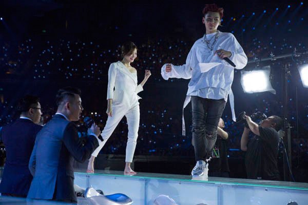 ����Ӱ���ෲ��Ƶ419��ҹδ�� ˫�۶��Ӻ�����������������