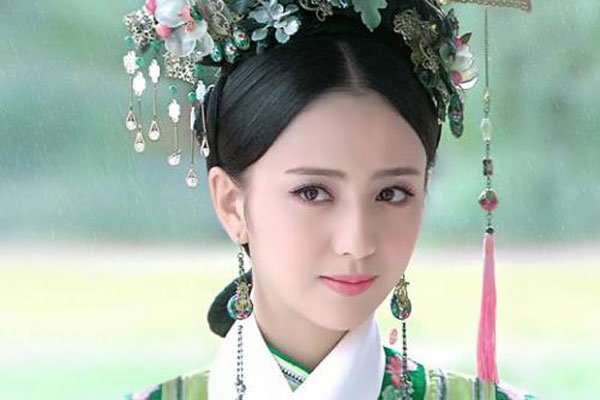 佟丽娅的老公叫什么名 原谅那个人的她如今过还好吗