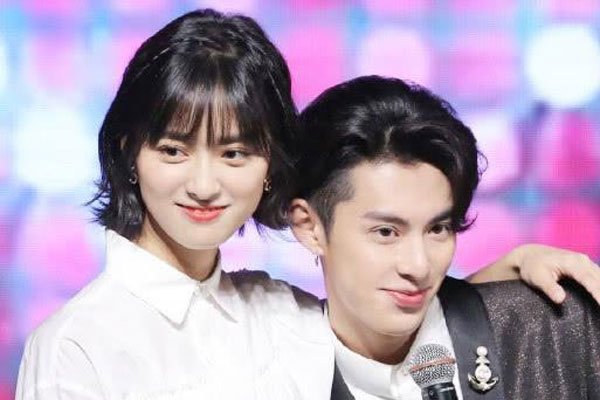 王鹤棣女友资料 太像吴磊了他偷走了老夫的少女心