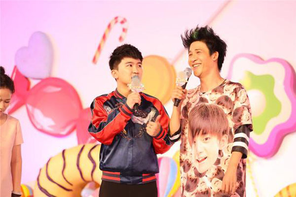 �Ŵ��ʹ���ΰ��һ������ ���������ĺ�����Ů���ǳ�Ϊ����