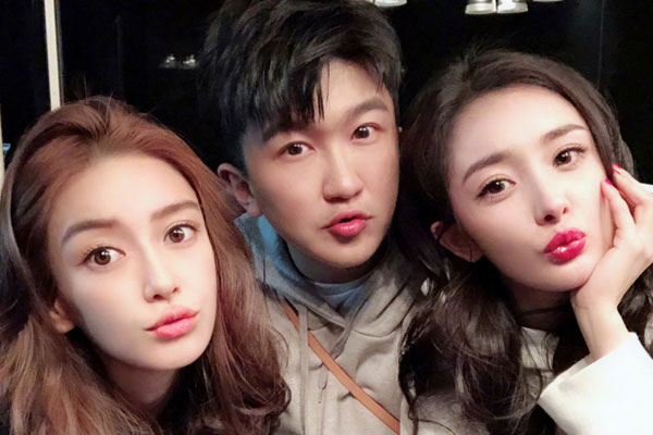 �Ŵ��ʹ���ΰ��һ������ ���������ĺ�����Ů���ǳ�Ϊ����