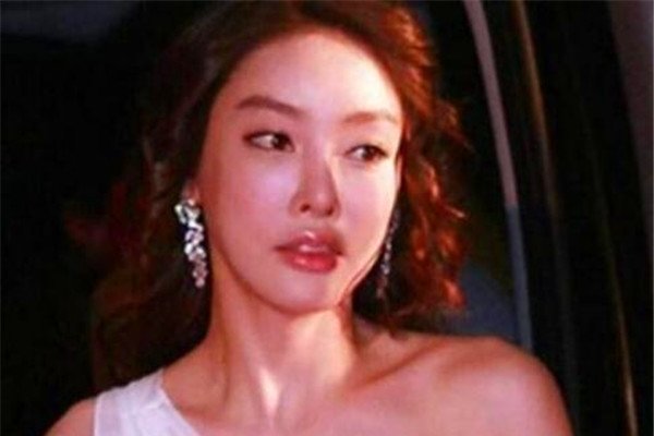 ������31����������˭ �Լ������������˺��