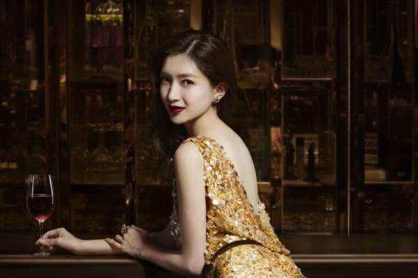 ����Ӱ�β���߶���Ƭ ��񲻻����������ֶ���