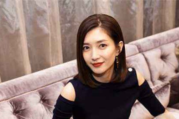 ����Ӱ�β���߶���Ƭ ��񲻻����������ֶ���