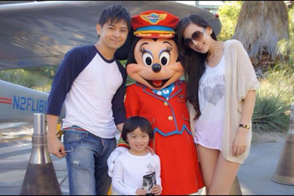 林志颖多大了为什么不老 服了林志颖了吃防腐剂了吗