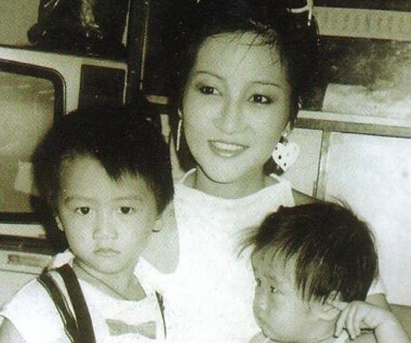 �κ��˯�Ҳ���ͼƬ �������ԵĶ������겻�ٻԻ�