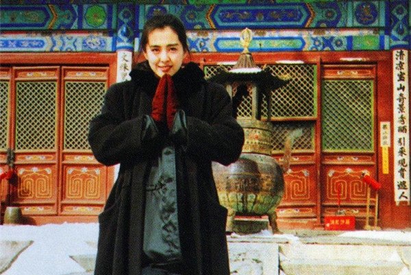 王祖贤大尺度A級片 最大尺度的是潘金莲醉闹葡萄架