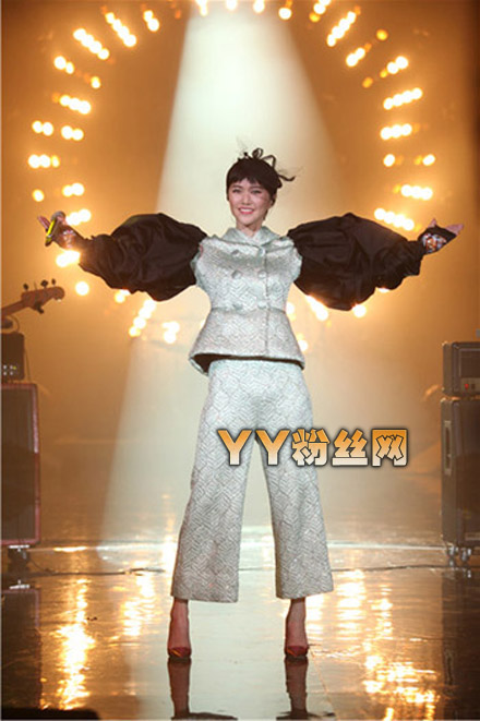 ���Ǹ���̷άά��̭������Ļ���� ̷άά�����Ŵ��ҳ��ڻ�