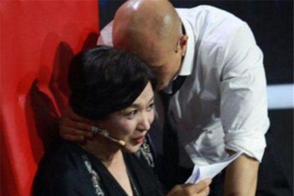 乐嘉结婚了吗出家当和尚了吗 三个妻子照片分别是谁