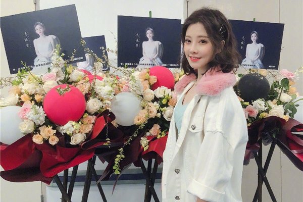 ����Ī����¼���Ƭ ����Ī������¼�ʼĩ