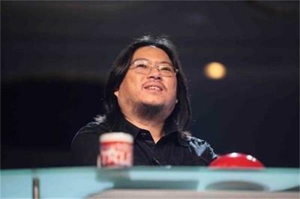 高晓松阿里年薪600万? 很欣赏他的才华不喜欢他花花公子的为人