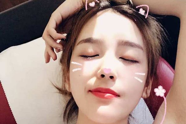 开奔驰喝战马电竞椅上日rita是什么梗 自从喊了这个口号rng战绩就差了