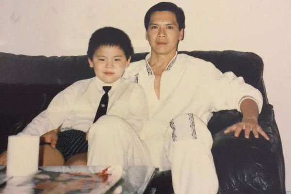 ��ǿ���Ҷ������� ���ڡ�����1����������������ӡ��