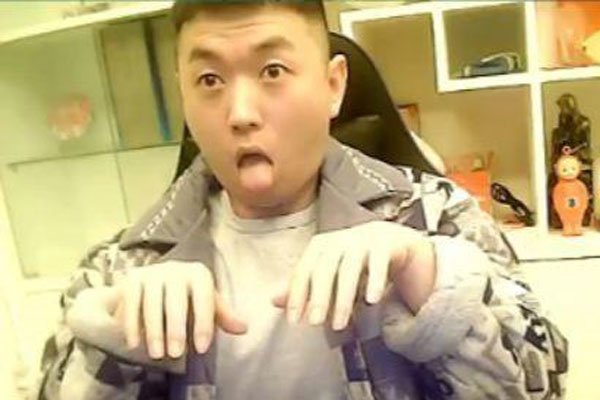 ��������������˭ ��ҩˮ���ν��������ͯ��Ů