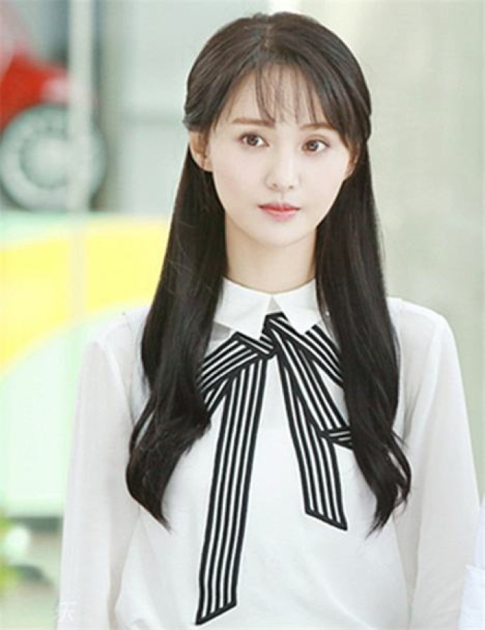 郑爽干了什么大家都黑她 揭露郑爽为什么招黑的原因