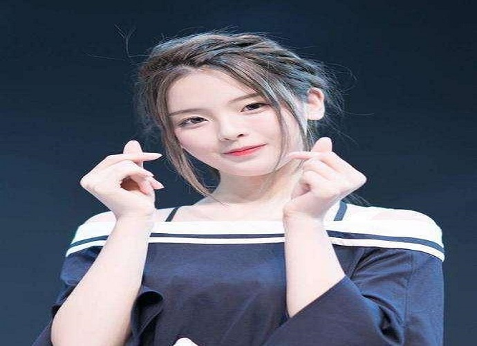 杨超越有谈过恋爱吗 杨超越以前有男朋友吗过往情史曝光