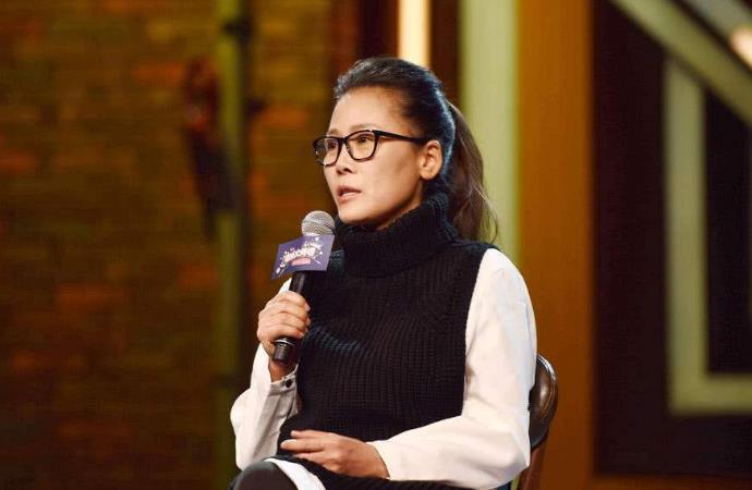 ������������ʲô��ϵ ��¶����������˽�·�����ʲô