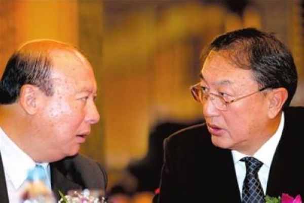 ���б�������־�Ĵ������� ����־�������(˭�ڱ�������־)