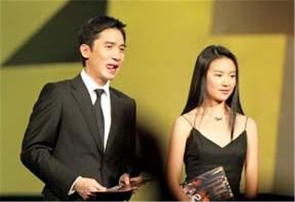 ����ΰ�����ϵ ����ΰ��ĺ�ϲ������ȴû�޳�����