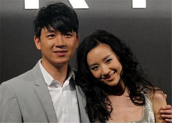 ����ΰ�����ϵ ����ΰ��ĺ�ϲ������ȴû�޳�����