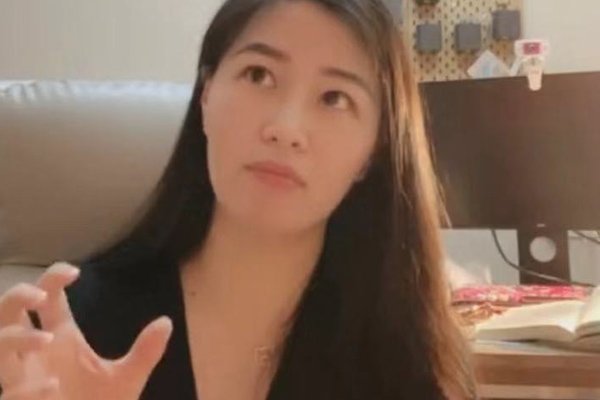 ½Ԣ������������ �Ƚ�����ѵ����������ʦ(׬Ǯ����ǿ)